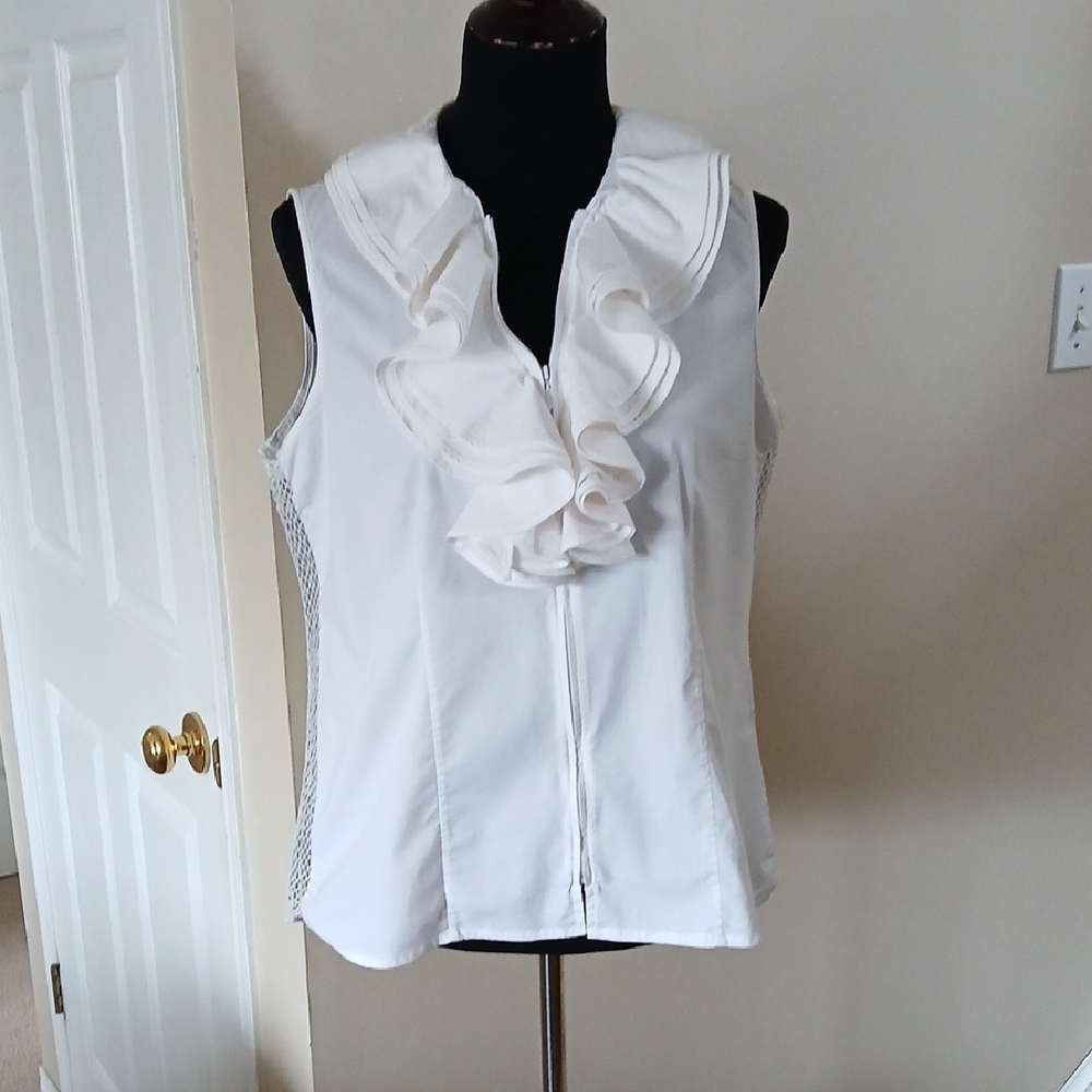 Adrienne Vittadini White Ruffle-Front Sleeveless Zip Top